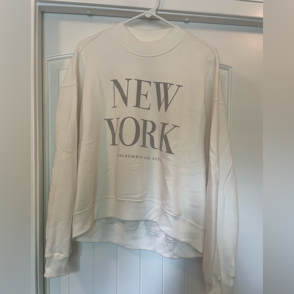 Abercrombie & Fitch graphic mock neck crew sweatshirt. Barely worn. Size L